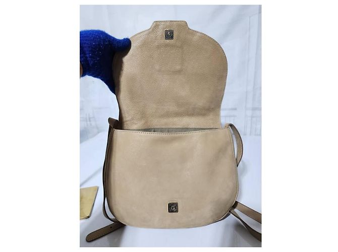 FENDI Metallic Wildleder Umhängetasche Beige - Ansicht 13