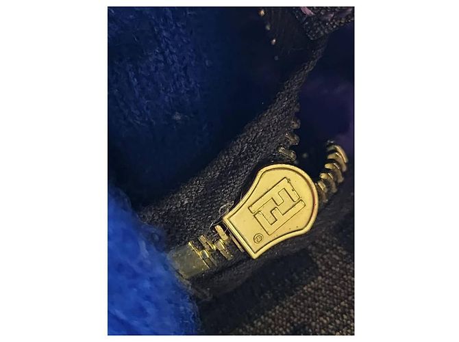 FENDI Zucca Spalmati Mittelgroße Rollentasche Tabakbraun - Ansicht 12