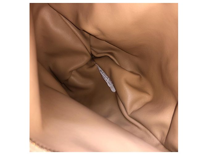 Bottega Veneta Intrecciato La Borsa Twist Beige - vista 10