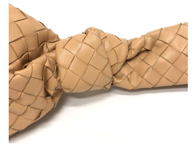 Bottega Veneta Intrecciato La Borsa Twist Beige - vista 9