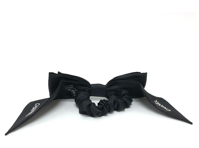 Scrunchie in twill di seta nera Chanel Nero - vista 2