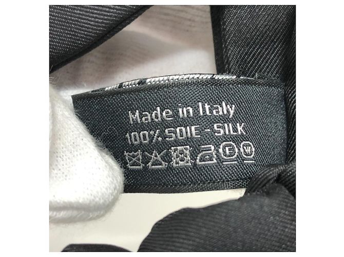 Scrunchie in twill di seta nera Chanel Nero - vista 7