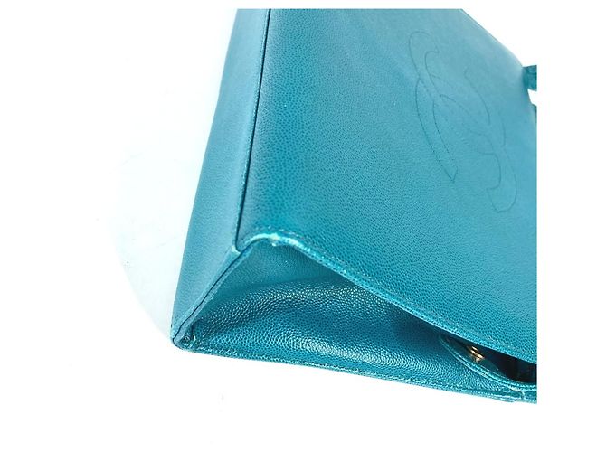 Chanel Tasche aus grünem Kaviarleder - Ansicht 5