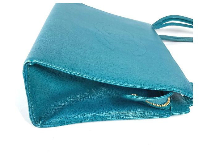 Chanel Tasche aus grünem Kaviarleder - Ansicht 6
