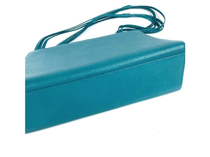 Chanel Tasche aus grünem Kaviarleder - Ansicht 7