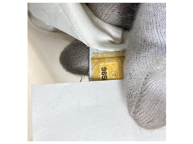 Chanel Deka Coco Mark CC Tragetasche Weiß - Ansicht 17