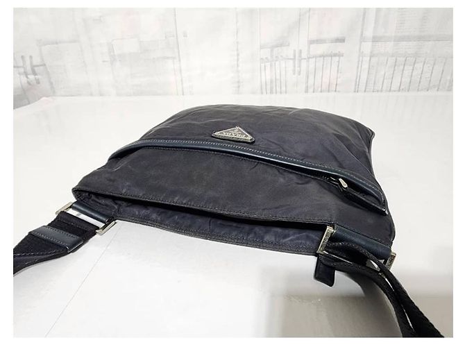 PRADA Borsa Messenger in Nylon Tessuto Blu Navy Scuro Nero - vista 11