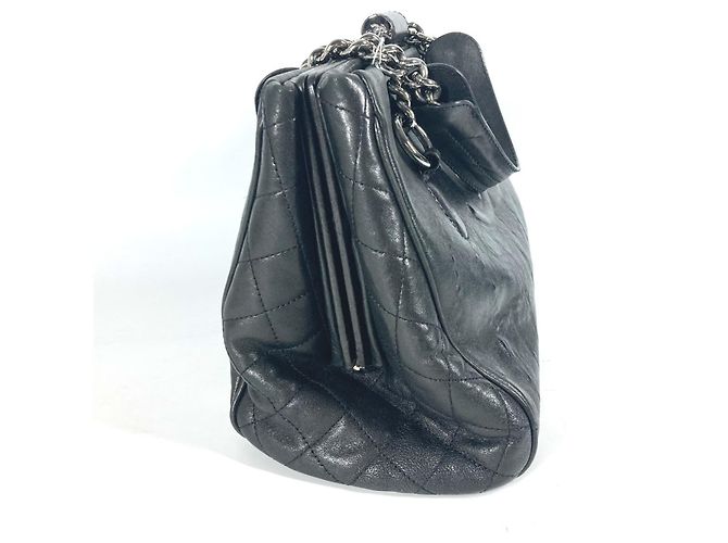 Borsa a spalla Chanel CC Coco Mark W con catena Nero - vista 2