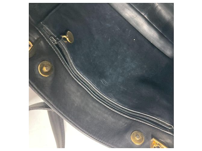 Borsa a spalla grande Chanel CC Coco Mark W con catena Nero - vista 6