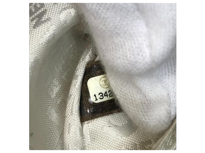 Pochette trapuntata CC della linea Cambon di Chanel Marrone D'oro - vista 13