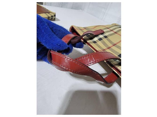 Borsa tote piccola Haymarket Check di Burberry rossa Rosso Beige - vista 11