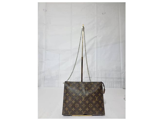 Neceser Monogram 26 LOUIS VUITTON con correa de cadena Castaño Beige - vista 4