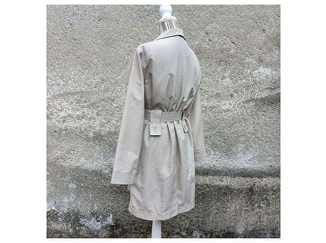 Trench Armani Jeans Beige de Doble Botonadura en Nylon - vista 2