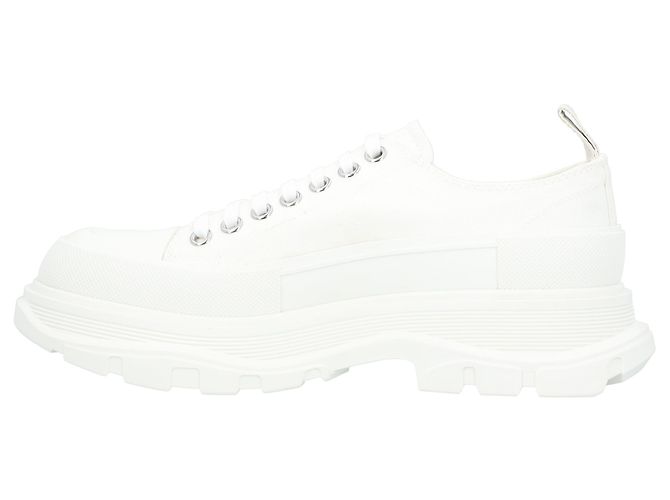 Alexander McQueen Tread Slick Lace Up in Bianco - vista 4