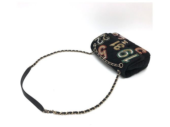 Borsa a spalla Chanel AS2785 Matelassé No Icon Chain Nero - vista 6