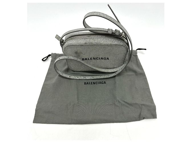 Bolsa de câmera do dia a dia XS da Balenciaga - vista 12