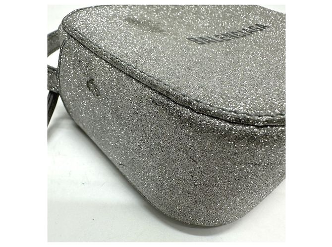 Bolsa de câmera do dia a dia XS da Balenciaga - vista 4