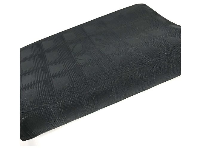 Copertina del quaderno della nuova linea di viaggio Chanel Nero - vista 5