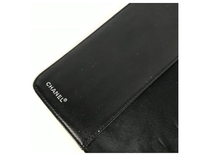 Copertina del quaderno della nuova linea di viaggio Chanel Nero - vista 8