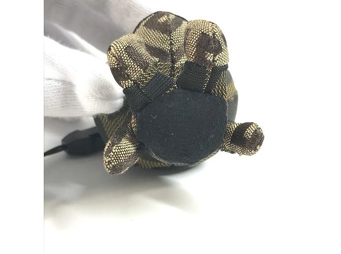 Fendi x A Bathing Ape Milo Zucca Plush Charm Marrone - vista 6