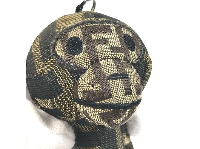 Fendi x A Bathing Ape Milo Zucca Plush Charm Marrone - vista 8