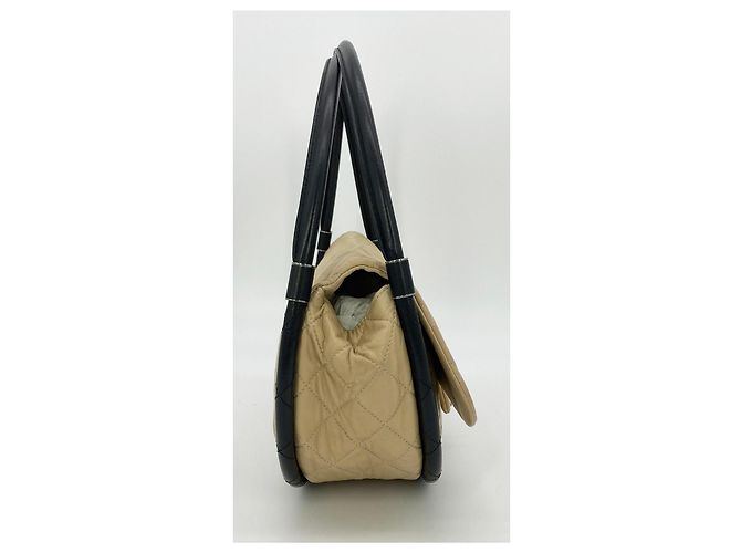 Borsa Hula Hoop in pelle di agnello nuda RARA di Chanel Bianco - vista 2