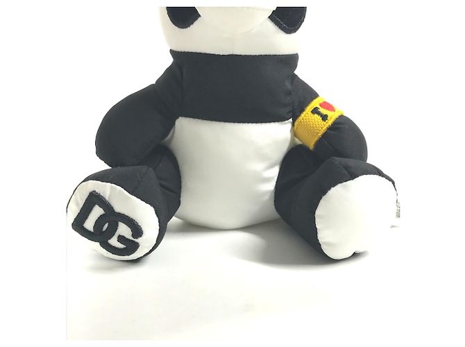 Dolce & Gabbana Panda Jujutsu Kaisen Collaboration Keychain - view 6