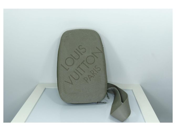 Louis Vuitton Mage damier gigante Cachi - vista 2