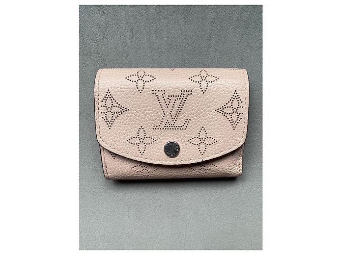 Cartera Louis Vuitton Mahina Iris Trifold Rosa - vista 12