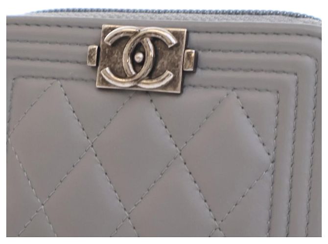 Monedero Boy de piel de cordero gris Chanel Castaño - vista 8