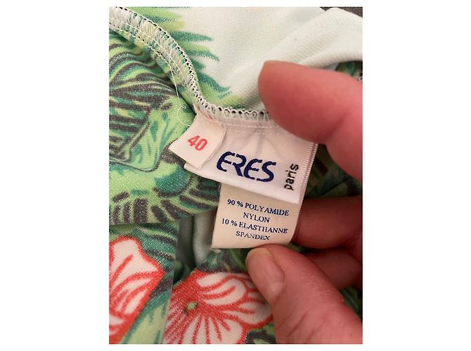 Einteiliger Badeanzug und 90er Jahre Badehose Eres 36/38 mit tropischen Mustern Pink Rot Hellgrün Türkis Dunkelgrün - Ansicht 6