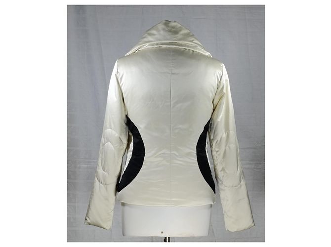 Giacca a Piuma Moncler Donna Bianca Bianco - vista 2