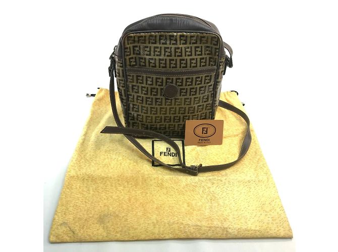 Vintage Beiger Schultertasche von Fendi - Ansicht 13