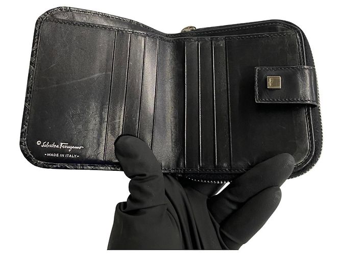 Billetera bifold de cuero Gancini con cierre redondo Salvatore Ferragamo - vista 6