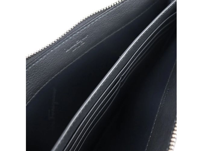 Clutch in pelle nera con borchie Salvatore Ferragamo Nero - vista 5