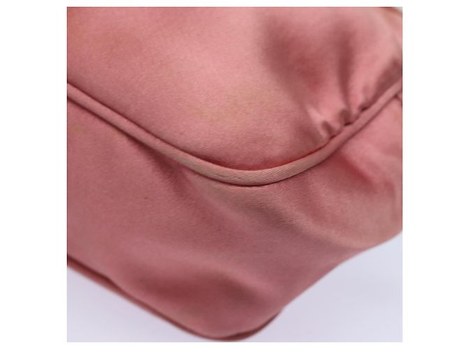 Pochette Prada in nylon rosa Auth 84239 - vista 16