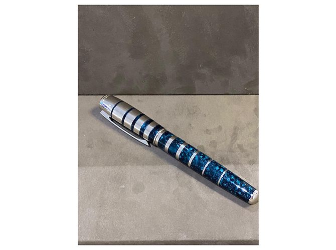 Montblanc Writers Edition George Bernard Shaw Penna M Metallico - vista 4