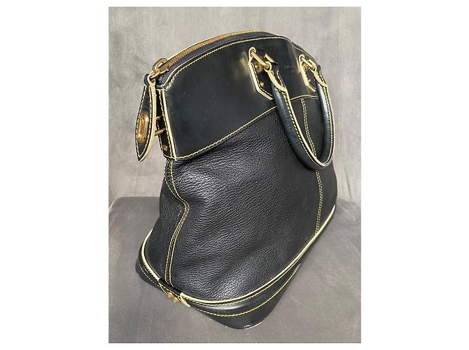 Borsa Louis Vuitton Lockit Suhali in pelle nera Nero - vista 5