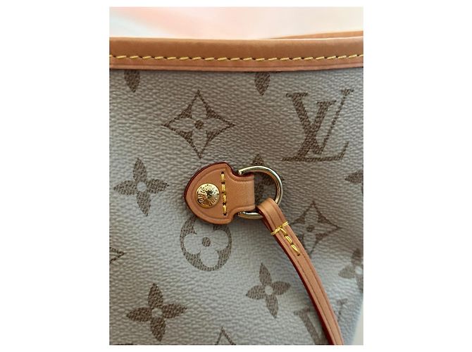 Louis Vuitton Neverfull monograma MM Beige - vista 4