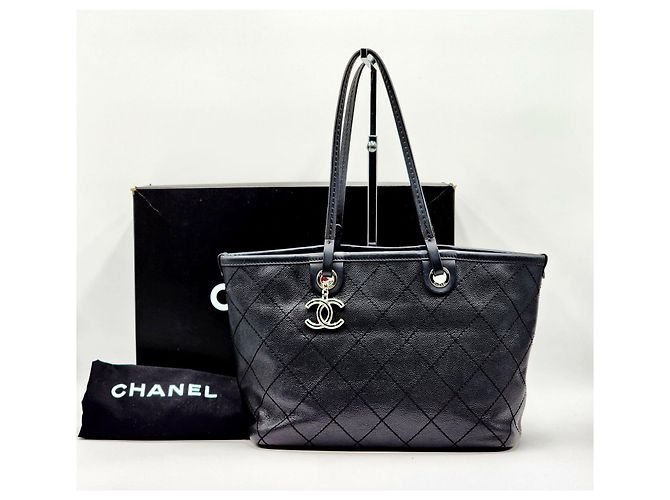 Chanel Sulla Strada Borsa Caviar Cucitura Wild Nero - vista 2