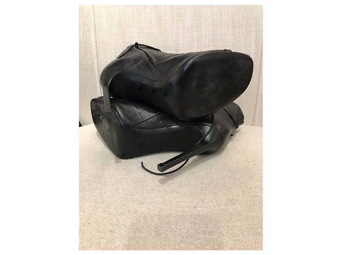 SAINT LAURENT Botines T.EU 38.5 Cuero Negro - vista 4