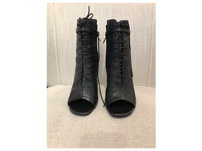 SAINT LAURENT Botines T.EU 38.5 Cuero Negro - vista 6