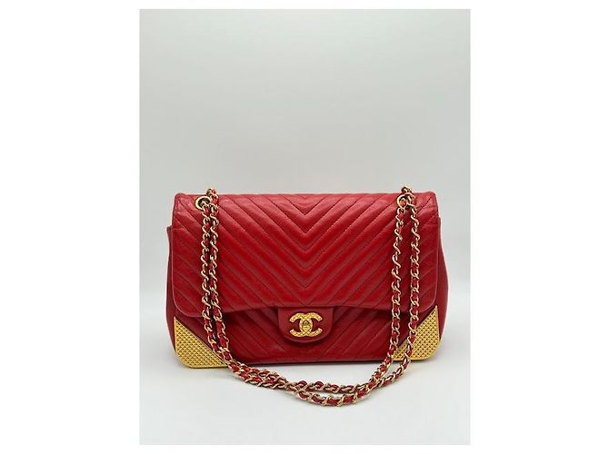 Timeless Chanel Lammfell Rock the Corner Chevron rote Tasche - Ansicht 2