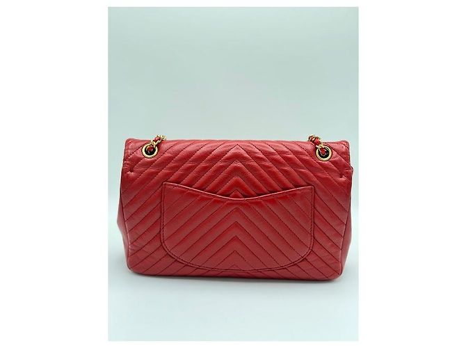 Timeless Chanel Lammfell Rock the Corner Chevron rote Tasche - Ansicht 4