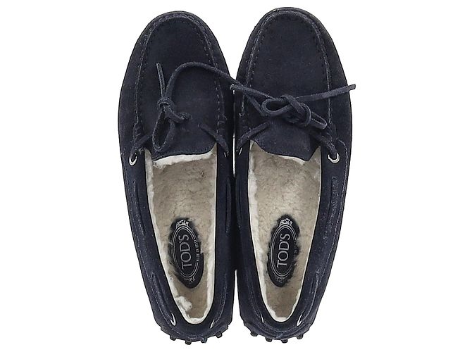 Mocassini in suede blu navy foderati in pelliccia Tod's - vista 5