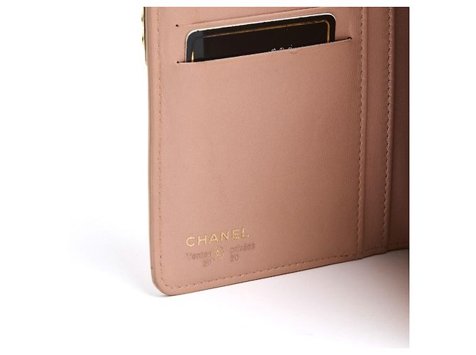 Chanel Boy Geldbörse aus rosa Lackleder Pink - Ansicht 6