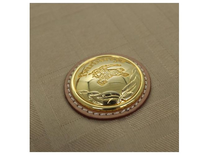Autre Marque Borsa a Spalla Burberrys Nova Check in Tela Beige Auth yk13997 - vista 17