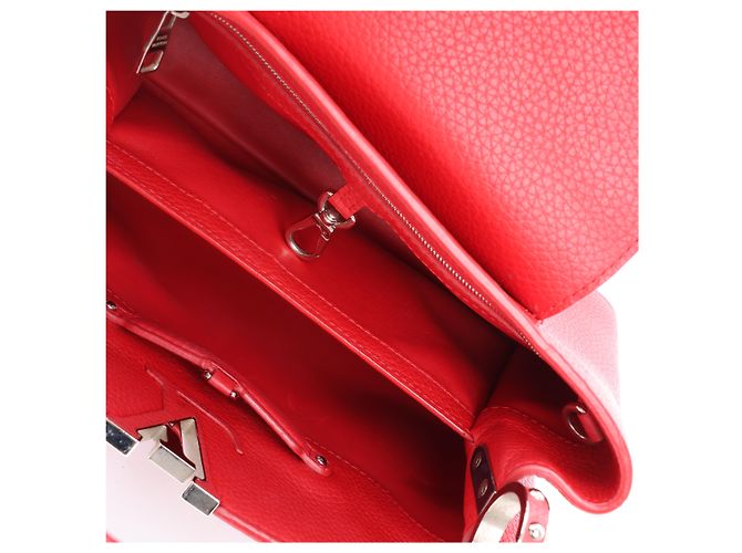Borsa Louis Vuitton Parnassea Capucines PM in rosso M42237 - vista 18