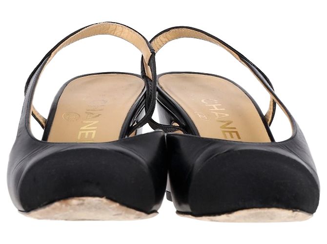 Timeless Pumps Slingback con logo CC di Chanel in pelle nera Nero - vista 2