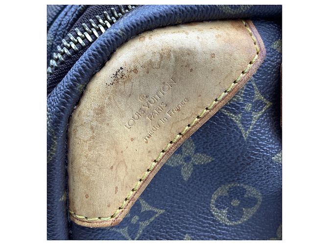 Louis Vuitton Borsa da viaggio Satellite 53 in tela Monogram M23356 Marrone - vista 3